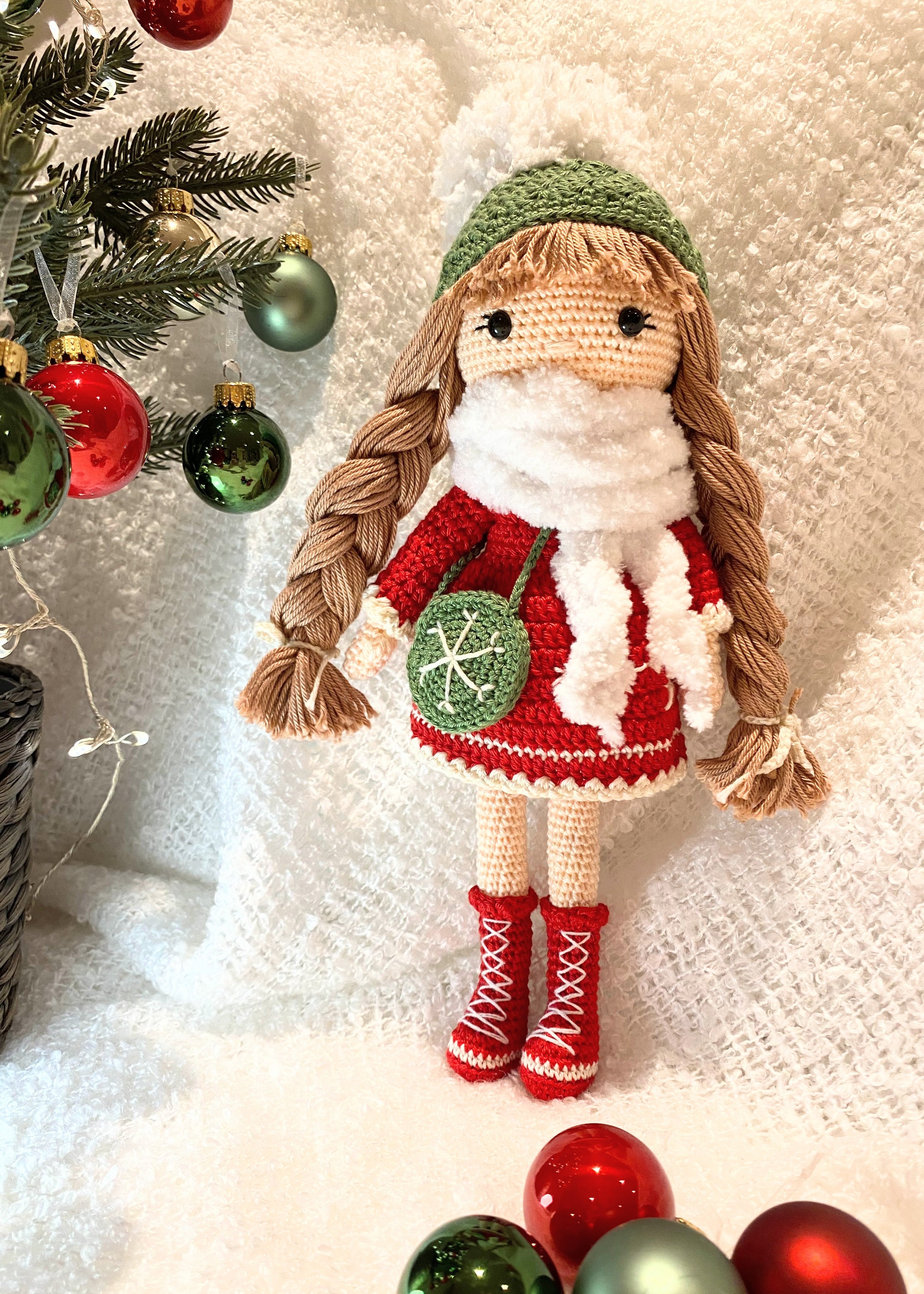 Diana Christmas Doll 30cm