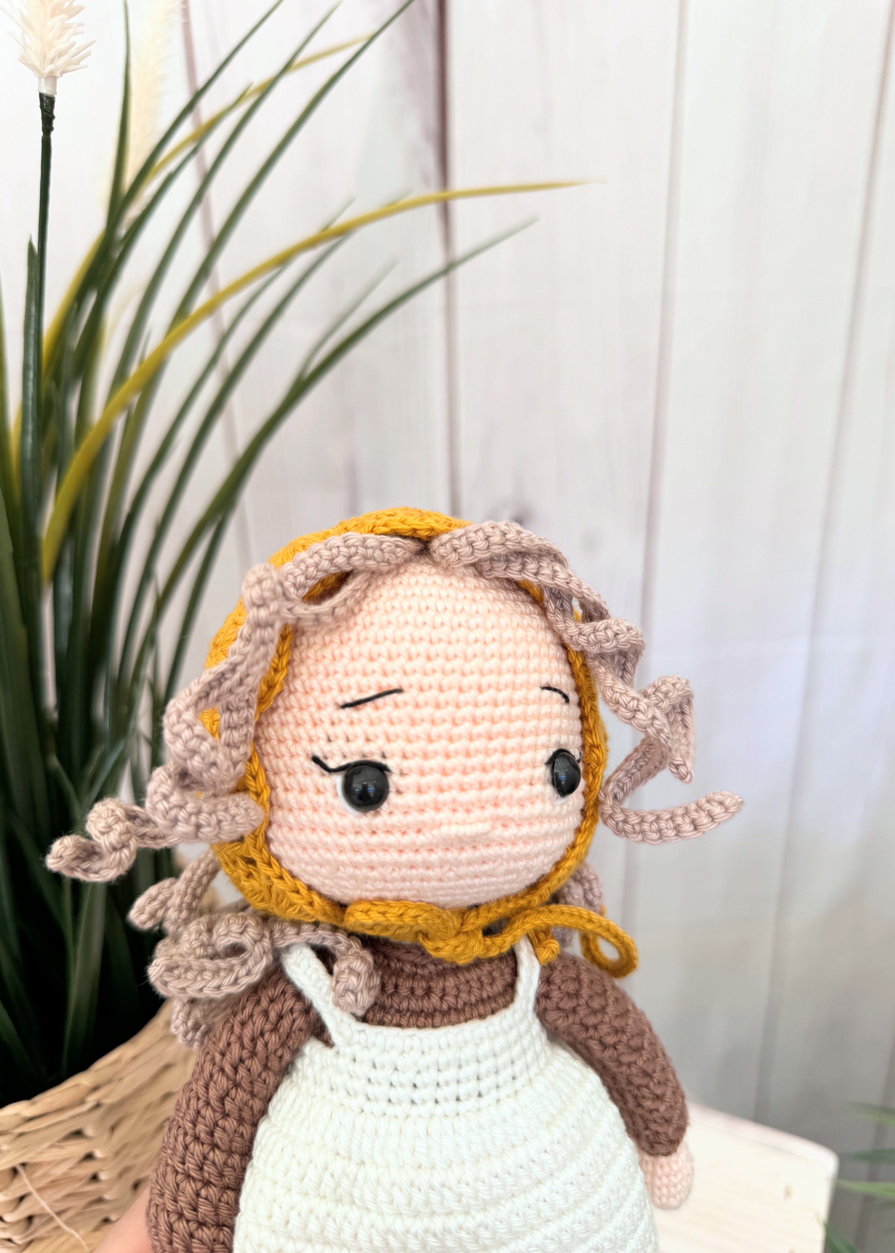 Isabel Crochet Doll 27cm