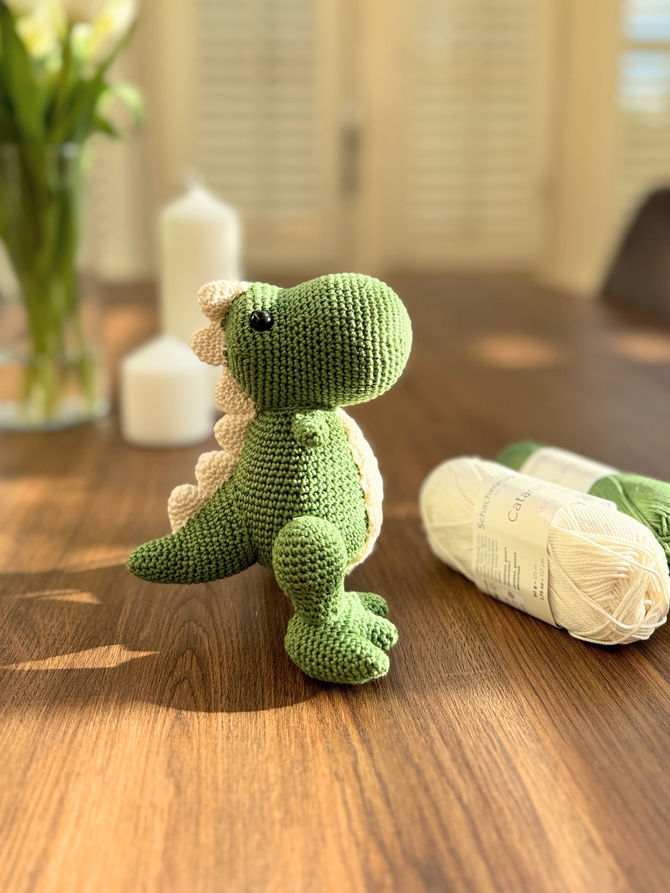 Oscar Dino Amigurumi Toy 30cm
